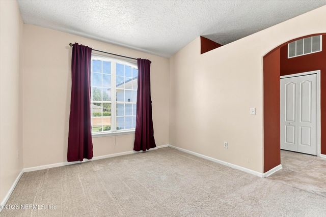 8168 LEAFCREST Drive, Jacksonville, FL 32244