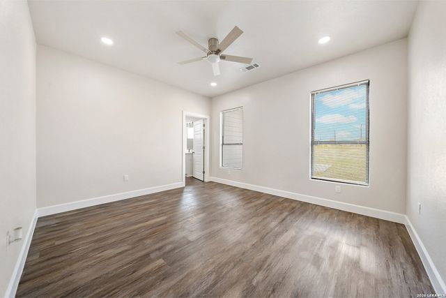 16911 Rancho Escondido, Atascosa, TX 78002