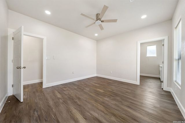 16911 Rancho Escondido, Atascosa, TX 78002