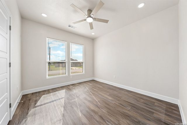 16911 Rancho Escondido, Atascosa, TX 78002