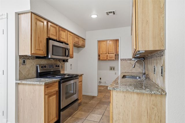 1813 W 62nd Street, Tulsa, OK 74132