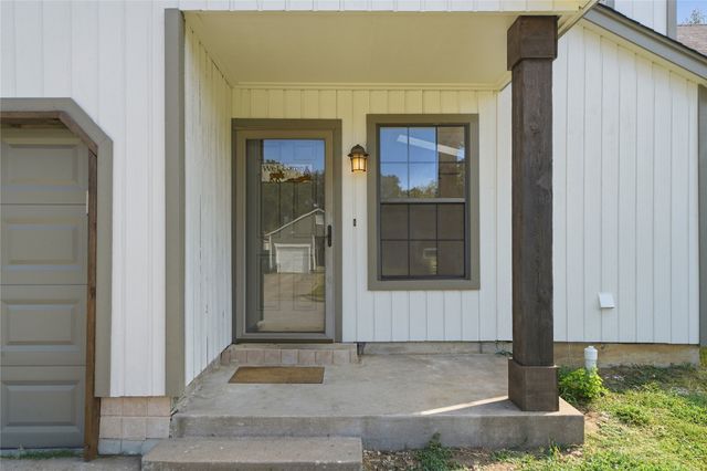 1813 W 62nd Street, Tulsa, OK 74132