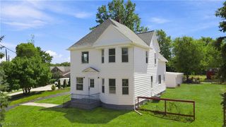3223 W Pleasant Valley Road, Parma, OH 44134