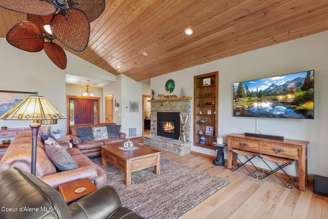 224 Buck Ridge, Sagle, ID 83860