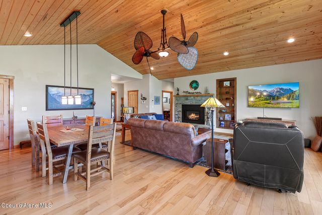 224 Buck Ridge, Sagle, ID 83860