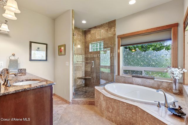 224 Buck Ridge, Sagle, ID 83860