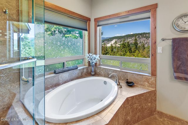 224 Buck Ridge, Sagle, ID 83860