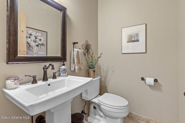 224 Buck Ridge, Sagle, ID 83860