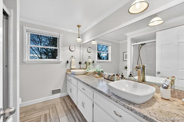 1557 Concord Place, Lapeer, MI 48446