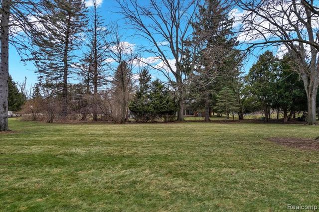 1557 Concord Place, Lapeer, MI 48446