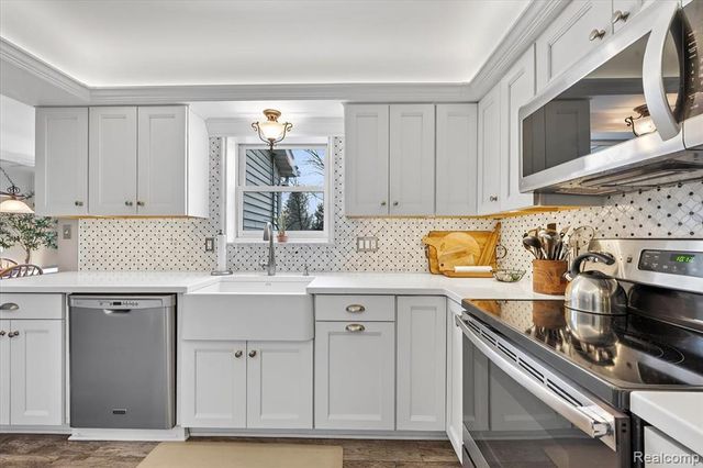 1557 Concord Place, Lapeer, MI 48446