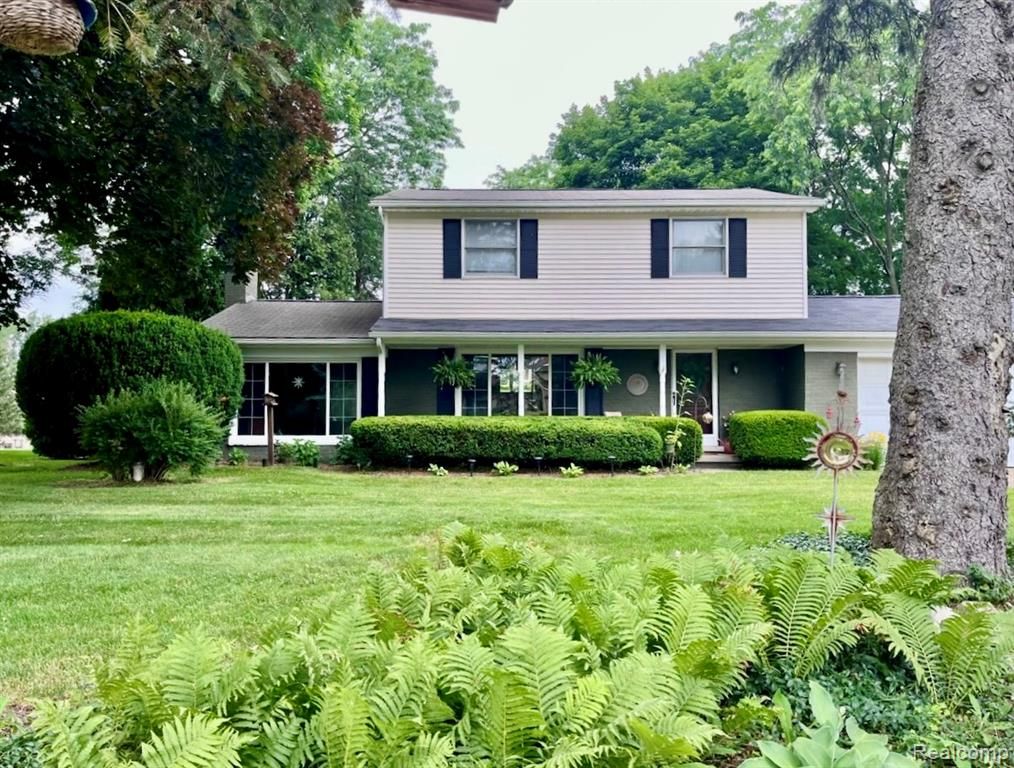 1557 Concord Place, Lapeer, MI 48446