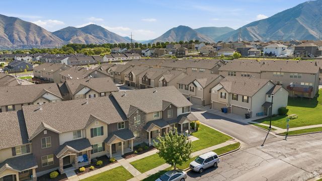 1726 E WILLOW WAY, Spanish Fork, UT 84660