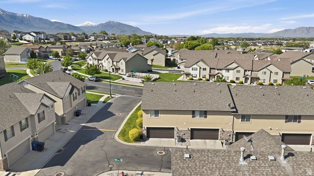 1726 E WILLOW WAY, Spanish Fork, UT 84660