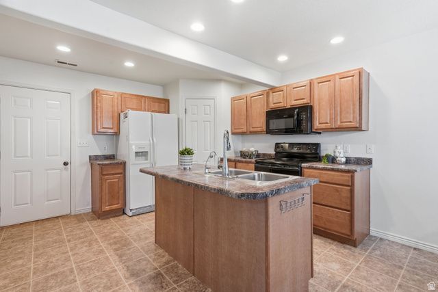 1726 E WILLOW WAY, Spanish Fork, UT 84660