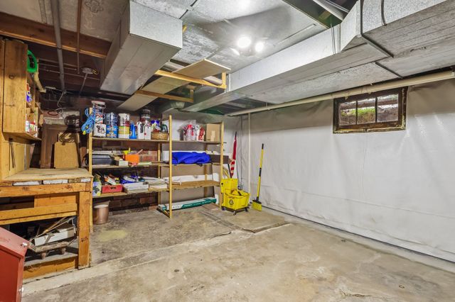 3800 Washington Avenue, Des Moines, IA 50310