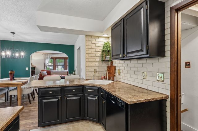 3800 Washington Avenue, Des Moines, IA 50310