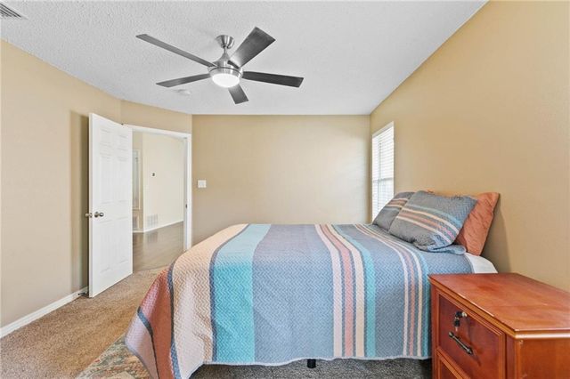 8035 Deerwood Drive, Daphne, AL 36526