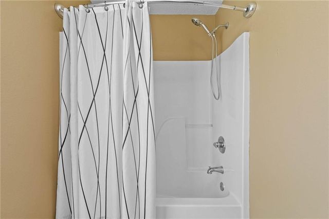 8035 Deerwood Drive, Daphne, AL 36526