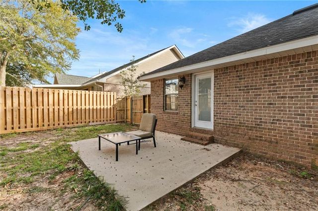 8035 Deerwood Drive, Daphne, AL 36526