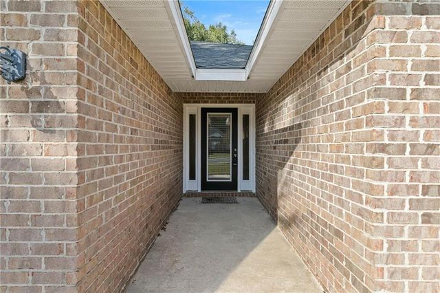 8035 Deerwood Drive, Daphne, AL 36526