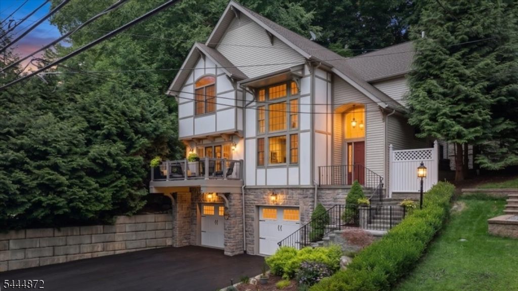 429 E Shore Trl, Sparta Twp., NJ 07871 — exterior