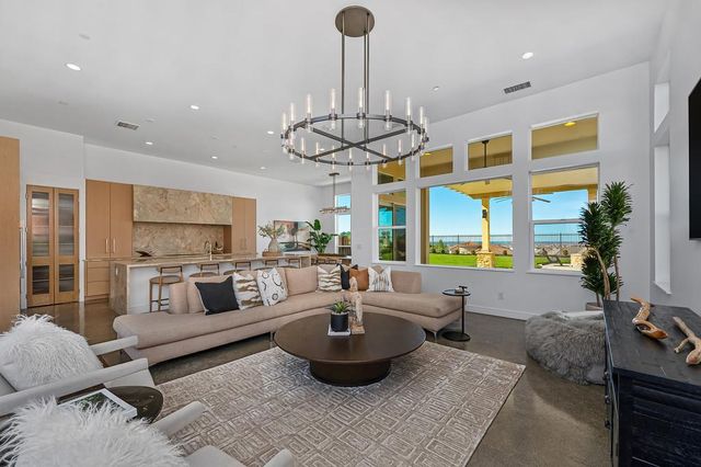 2037 Camino Verdera, Lincoln, CA 95648