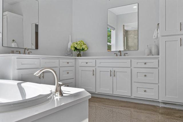 2037 Camino Verdera, Lincoln, CA 95648