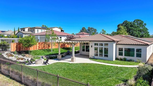 2037 Camino Verdera, Lincoln, CA 95648