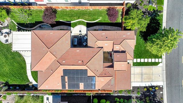 2037 Camino Verdera, Lincoln, CA 95648