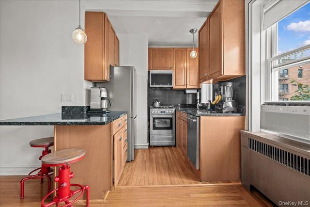 3810 Greystone Avenue 504, Bronx, NY 10463