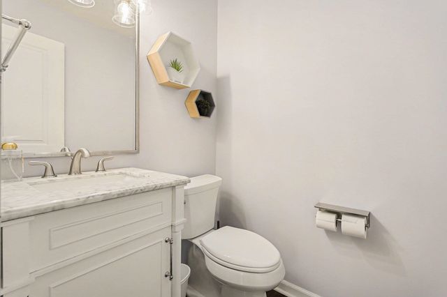 1308 Brentwood Drive, Midland, MI 48640