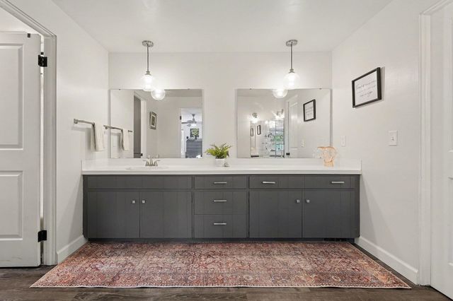 1308 Brentwood Drive, Midland, MI 48640