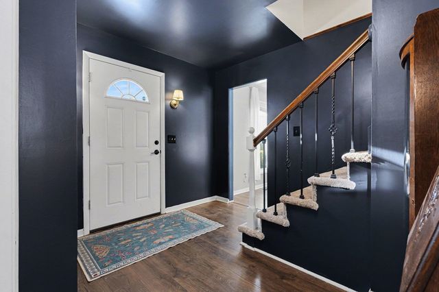 1308 Brentwood Drive, Midland, MI 48640