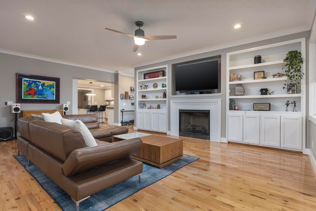 512 Tucker Street, Chattanooga, TN 37405