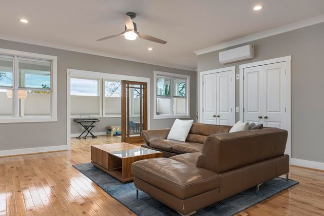 512 Tucker Street, Chattanooga, TN 37405