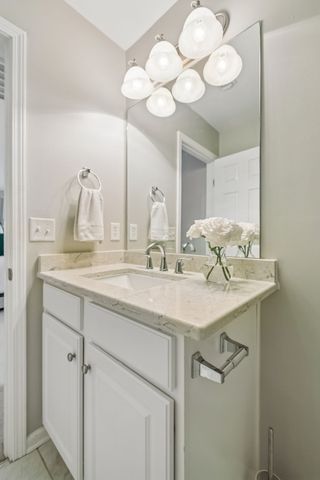 905 Catlow Ct, Brentwood, TN 37027