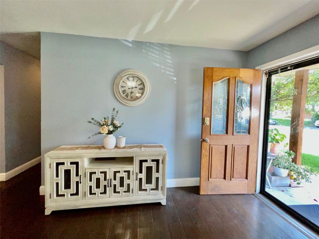2217 Linwood Lane, Irving, TX 75061