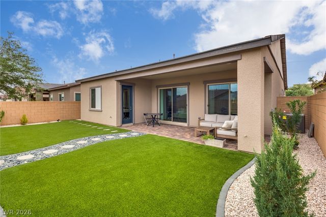 549 Cadence Vista Drive, Henderson, NV 89011