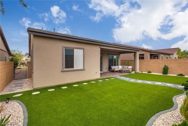 549 Cadence Vista Drive, Henderson, NV 89011