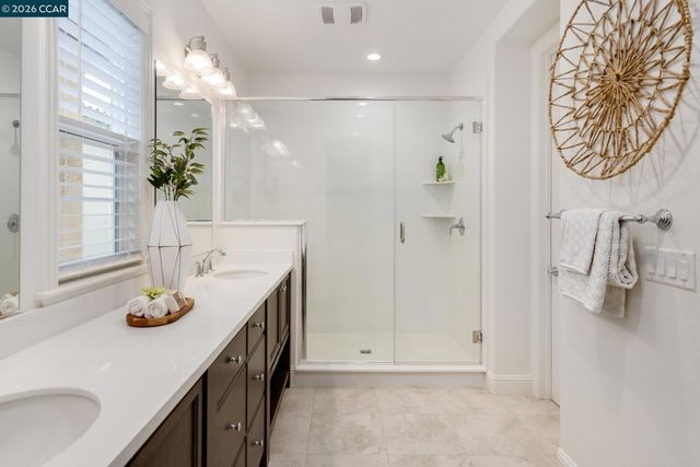 5130 Rowan Dr, San Ramon, CA 94582