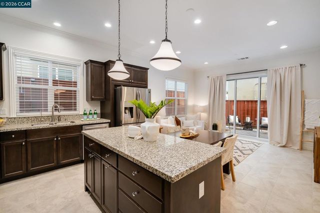 5130 Rowan Dr, San Ramon, CA 94582