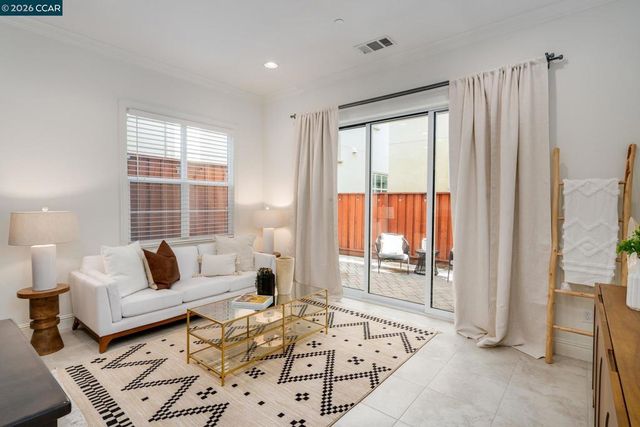 5130 Rowan Dr, San Ramon, CA 94582