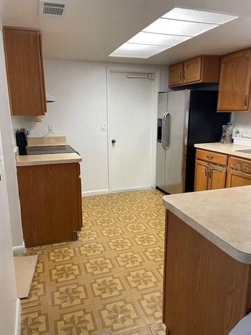 2262 MENOMONEE COURT, Orlando, FL 32818