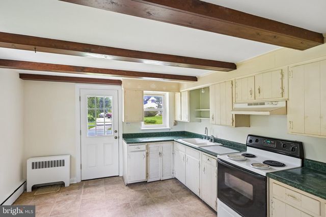 605 VENTURE RD, Hockessin, DE 19707