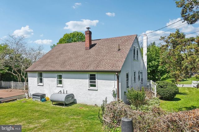 605 VENTURE RD, Hockessin, DE 19707