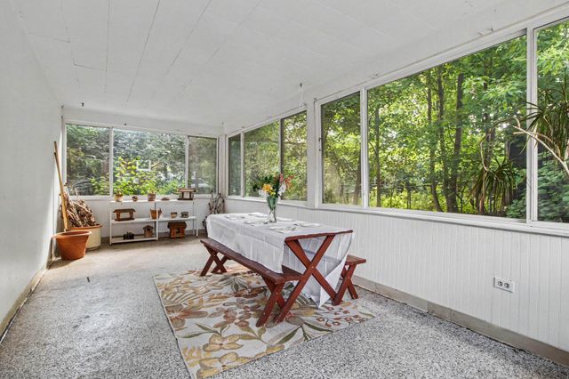 2011 Miller Avenue, Ann Arbor, MI 48103