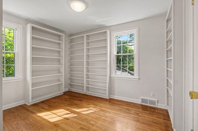 2011 Miller Avenue, Ann Arbor, MI 48103