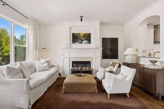 1 4th Avenue N 101, Minneapolis, MN 55401