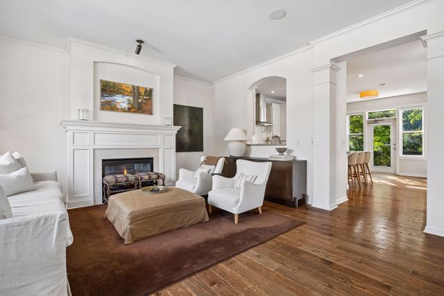1 4th Avenue N 101, Minneapolis, MN 55401